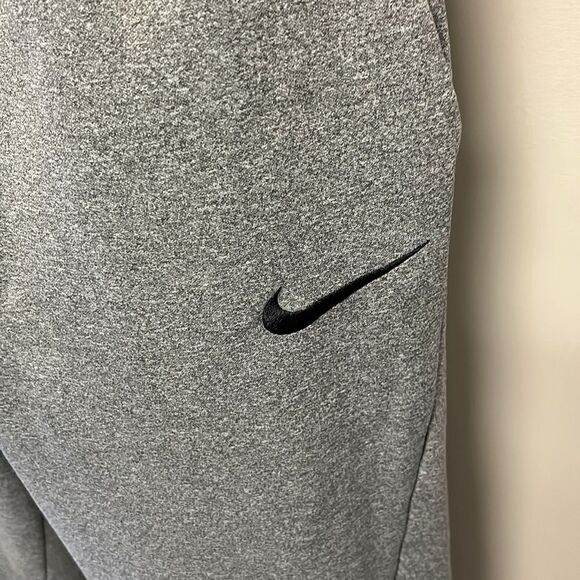 Nike Men’s Heather Gray Elastic Band w/ Drawstring & Pockets Sweatpants- Large - Picture 8 of 15